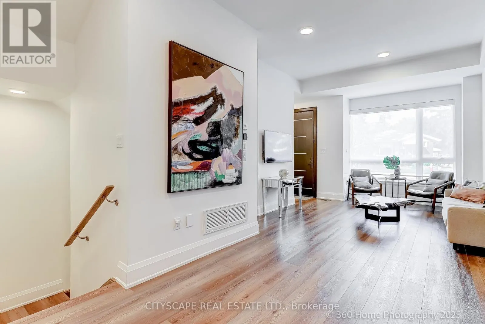 119 HIGH STREET W