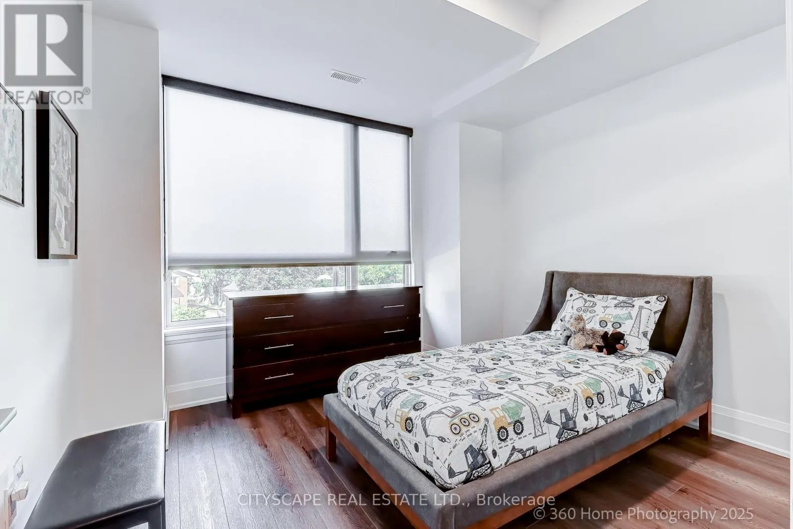 119 HIGH STREET W
