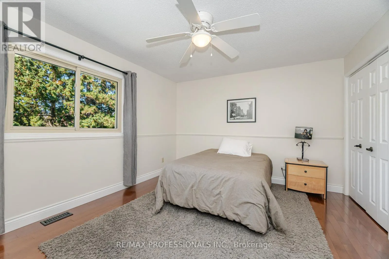6 CAIRNMORE COURT