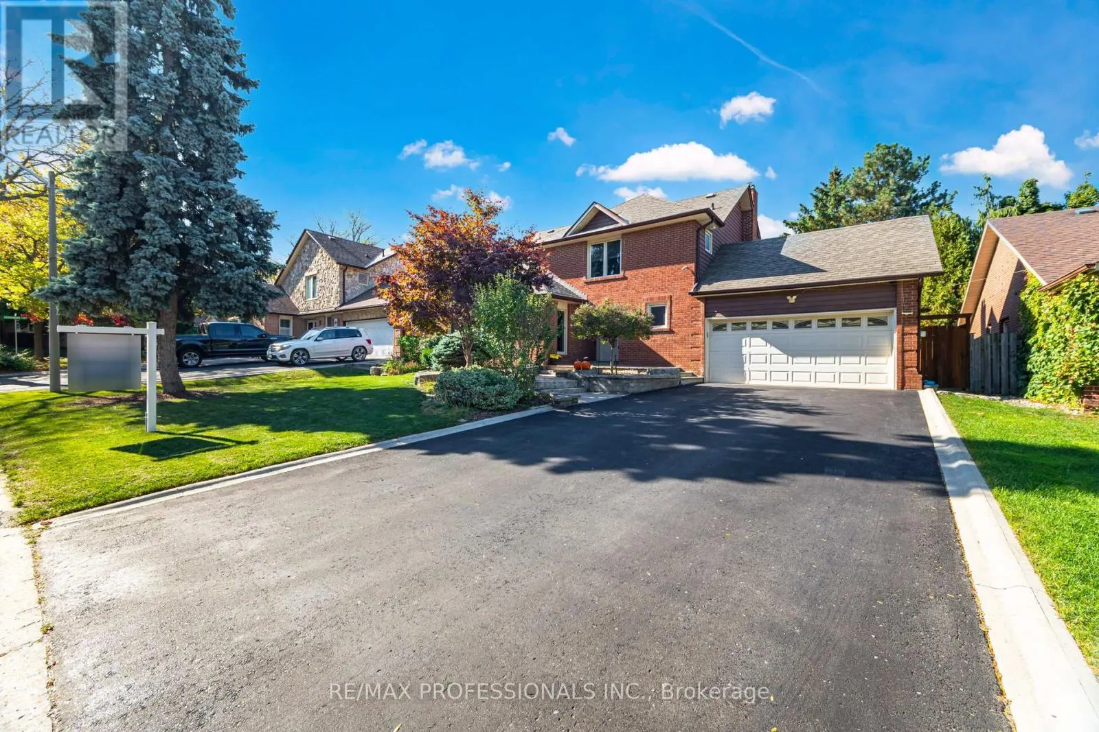 6 CAIRNMORE COURT
