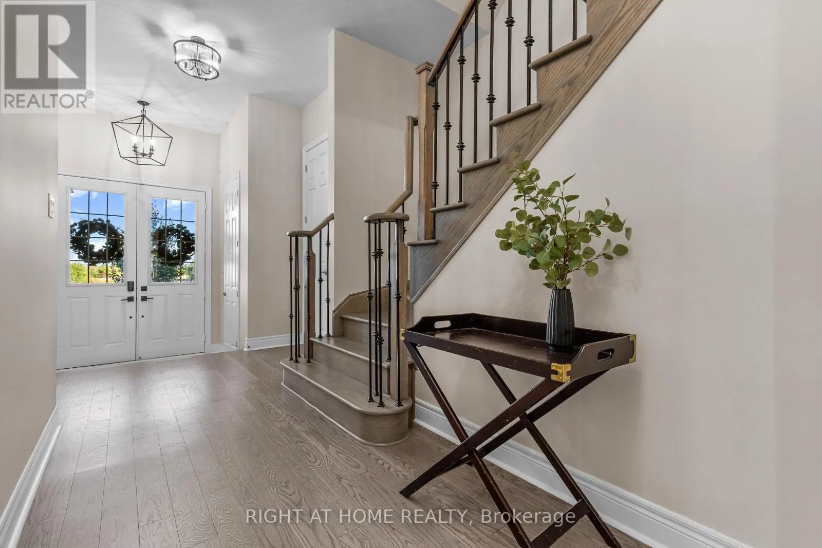 23 DUFFEL CRESCENT