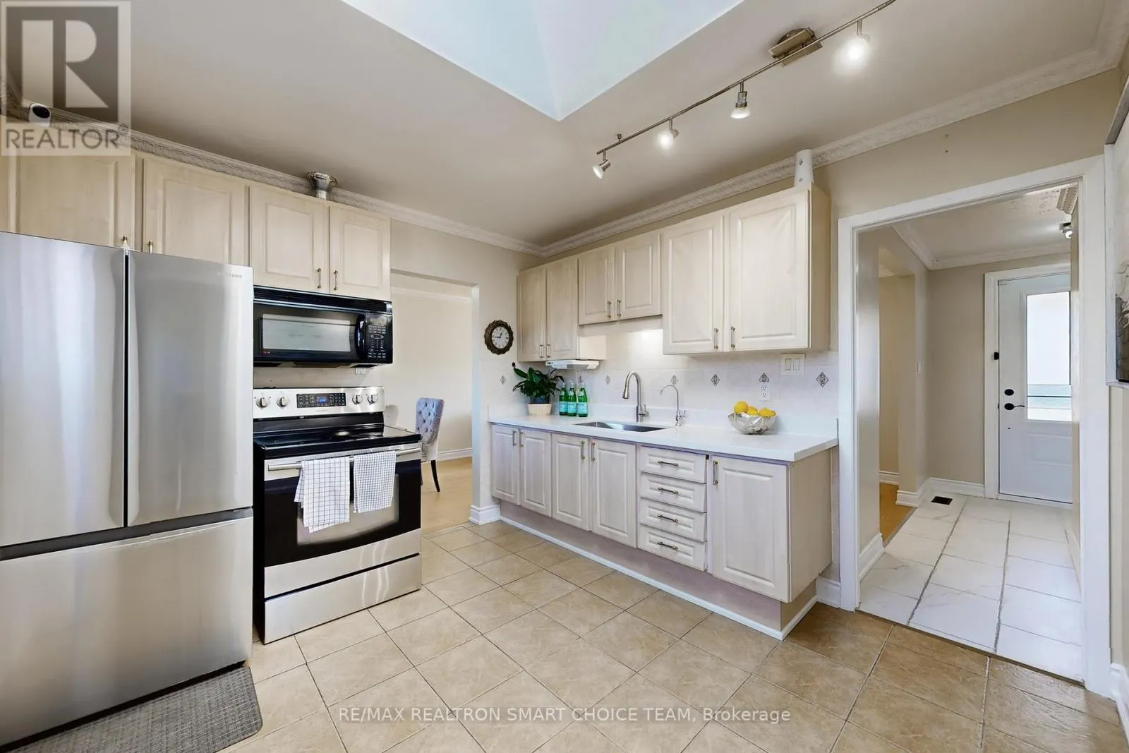 16 FRITH ROAD