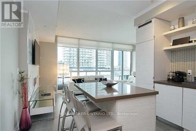 511 - 59 ANNIE CRAIG DRIVE