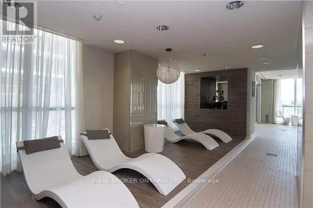 511 - 59 ANNIE CRAIG DRIVE