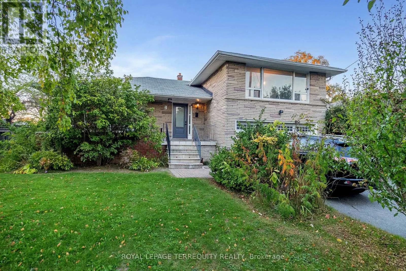 2 STOCKTON ROAD