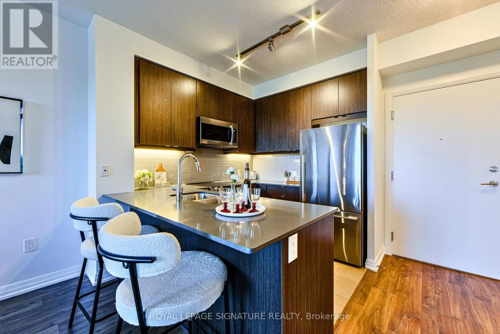 714 - 50 THOMAS RILEY ROAD