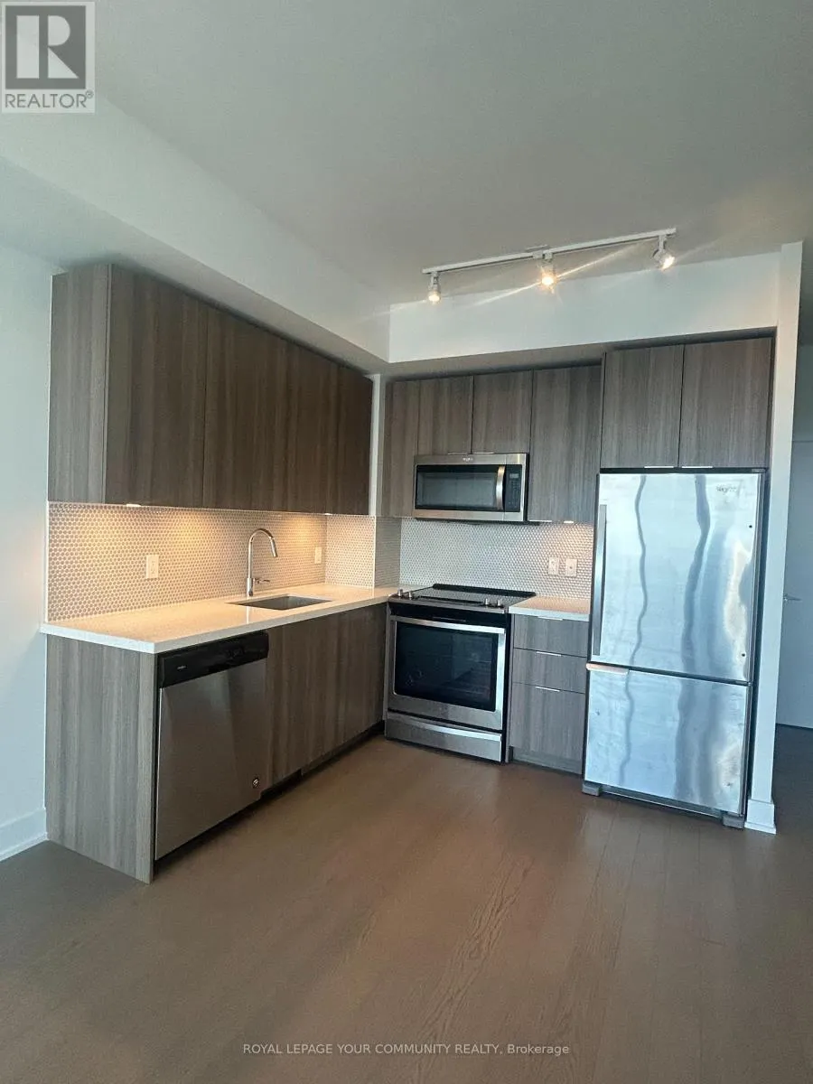 3917 - 30 SHORE BREEZE DRIVE