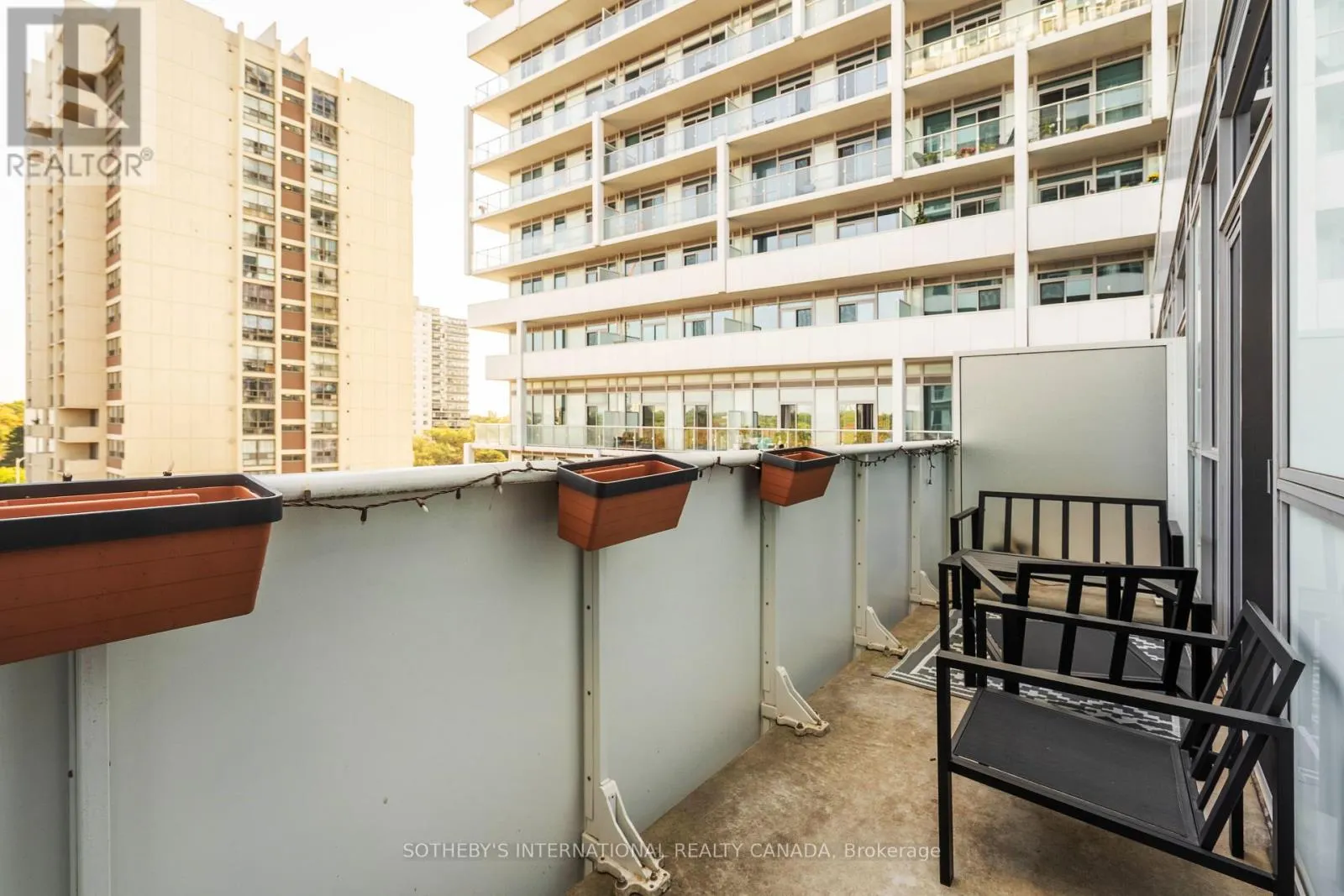 510 - 65 SPEERS ROAD
