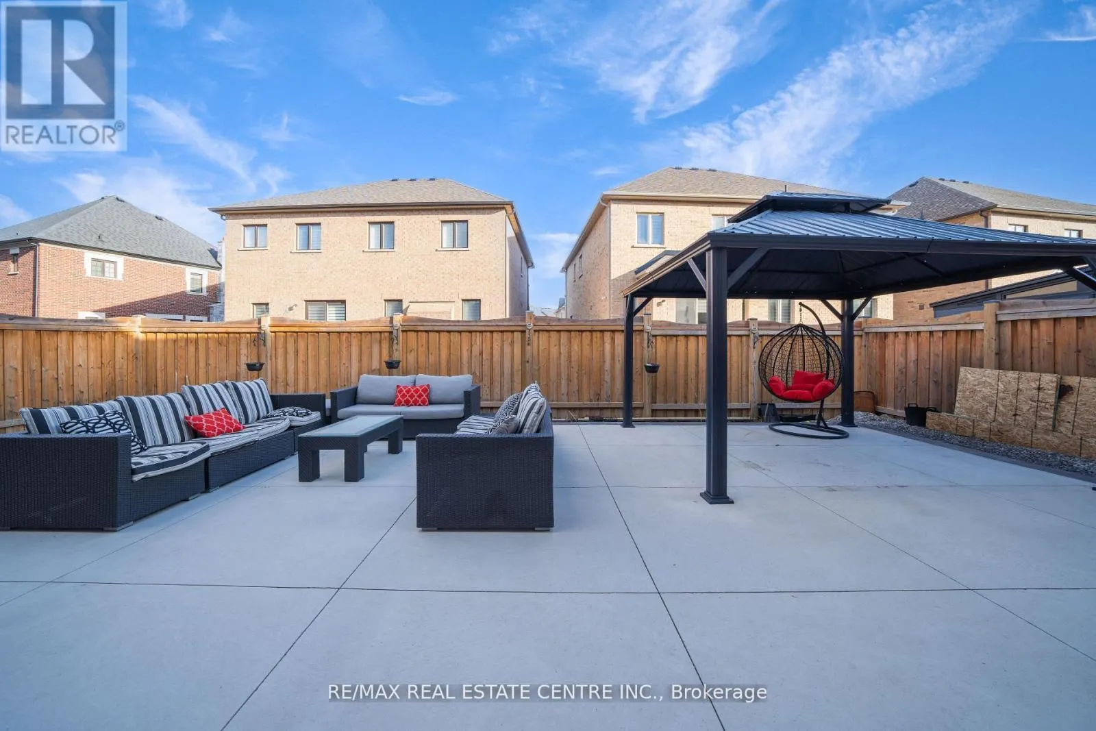 5 CARL FINLAY DRIVE