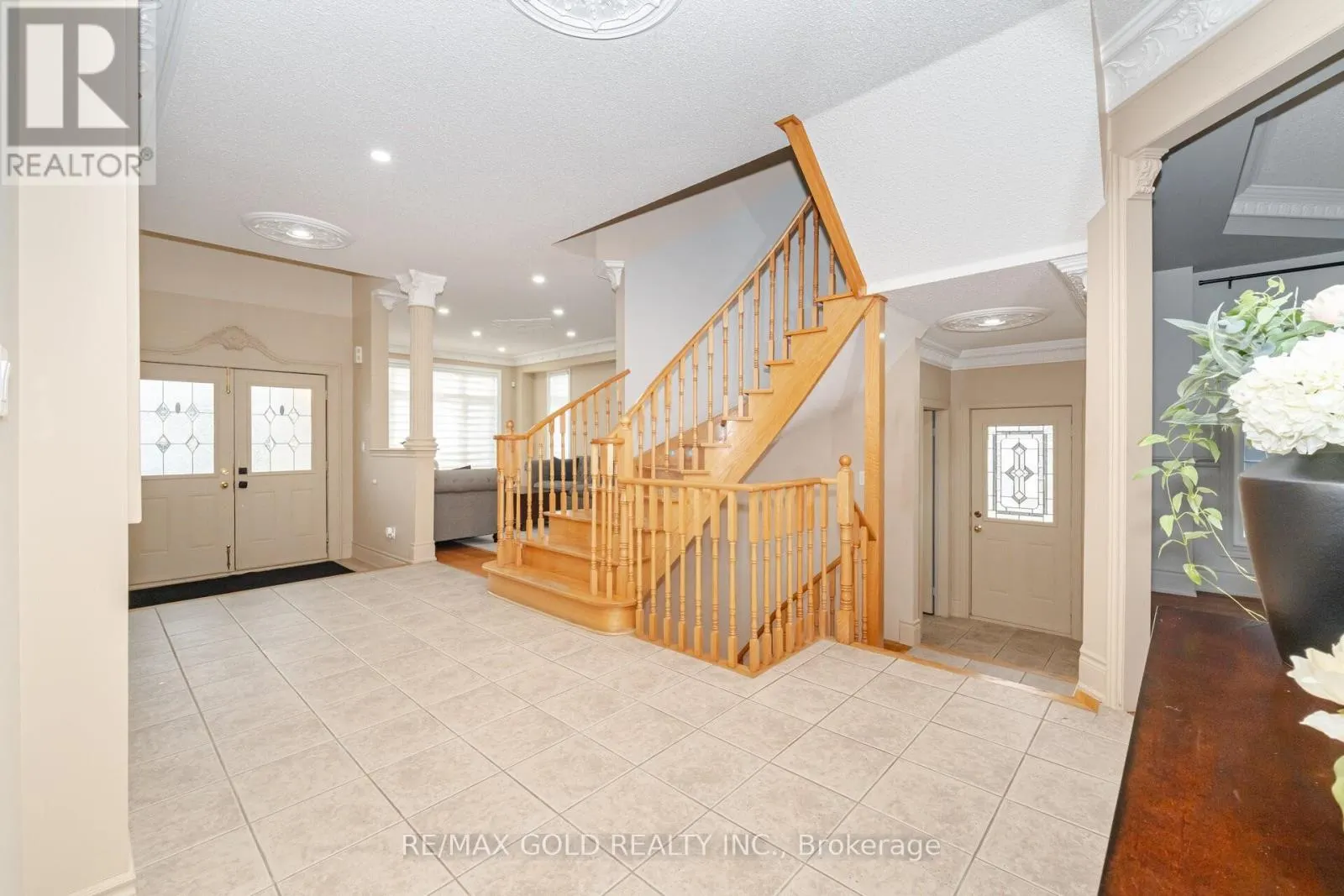 41 LEPARC ROAD