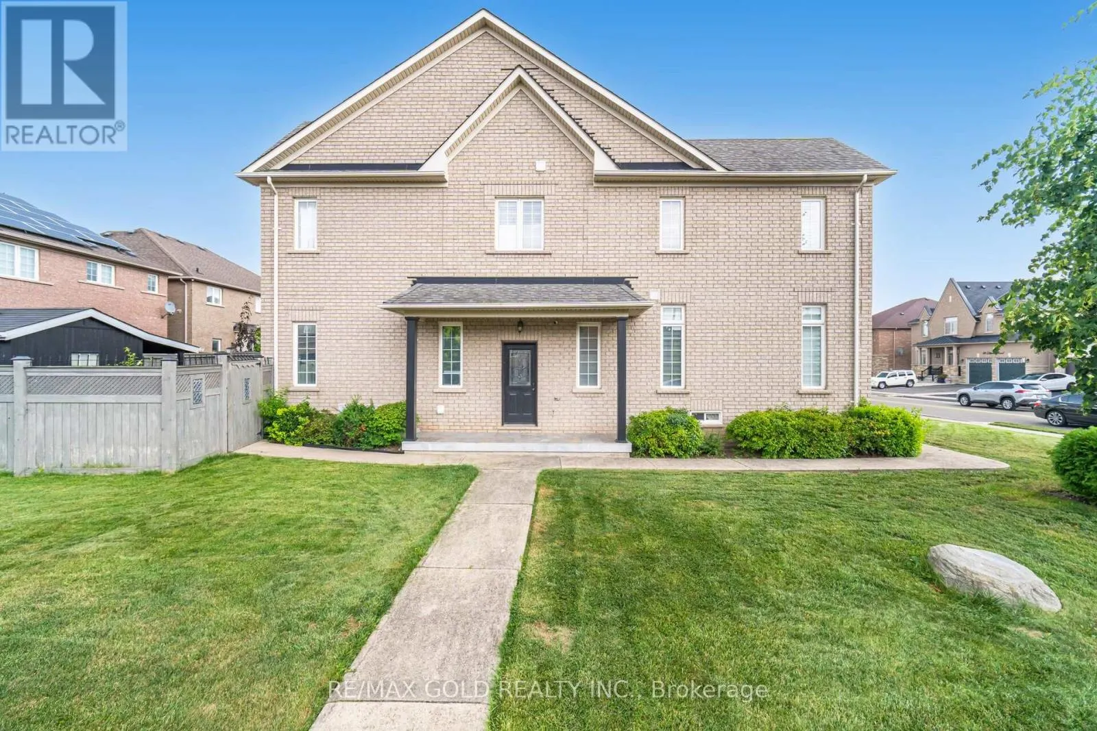 41 LEPARC ROAD