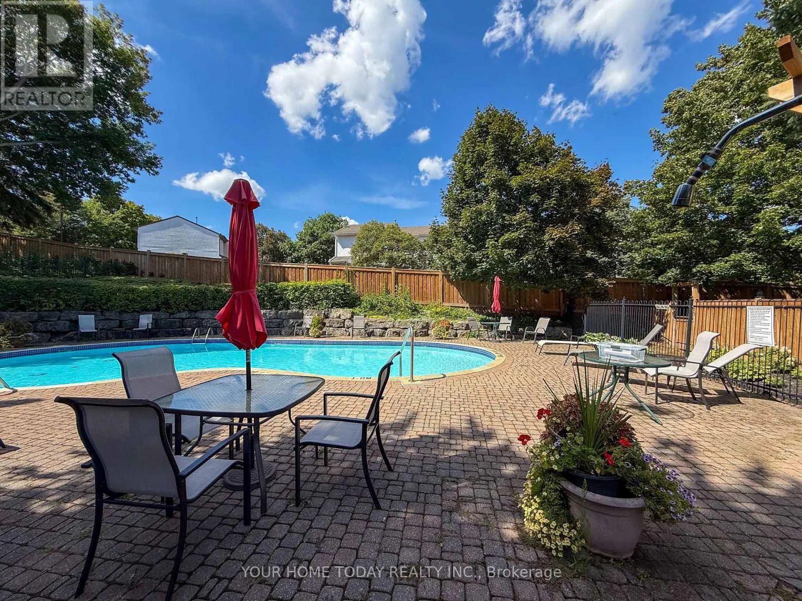 8 - 76 RIVER DRIVE