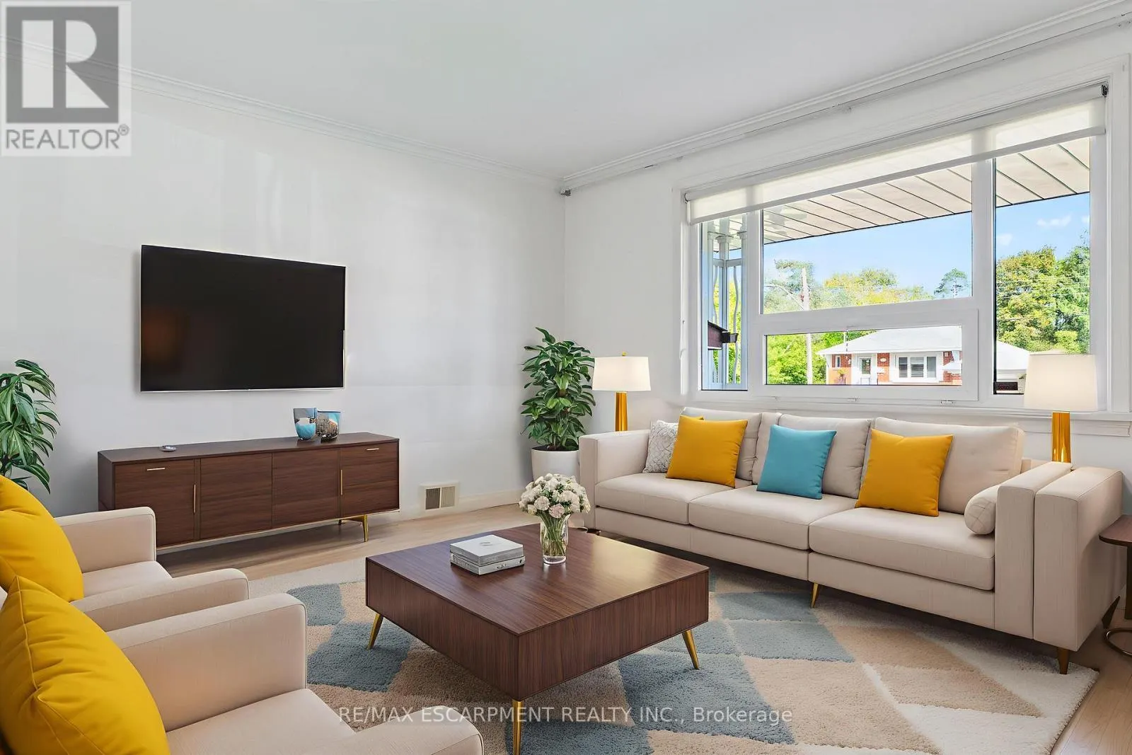 2510 DONNAVALE DRIVE