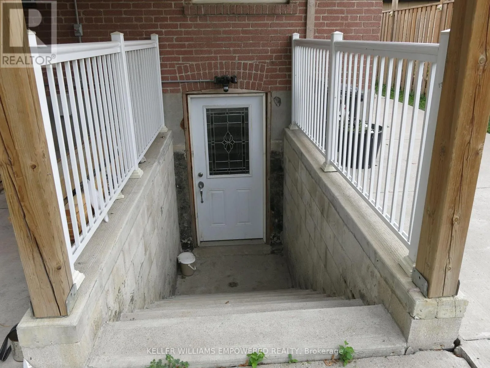 69 WHITLEY AVENUE