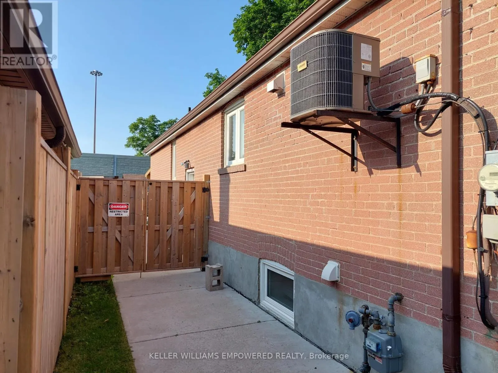 69 WHITLEY AVENUE