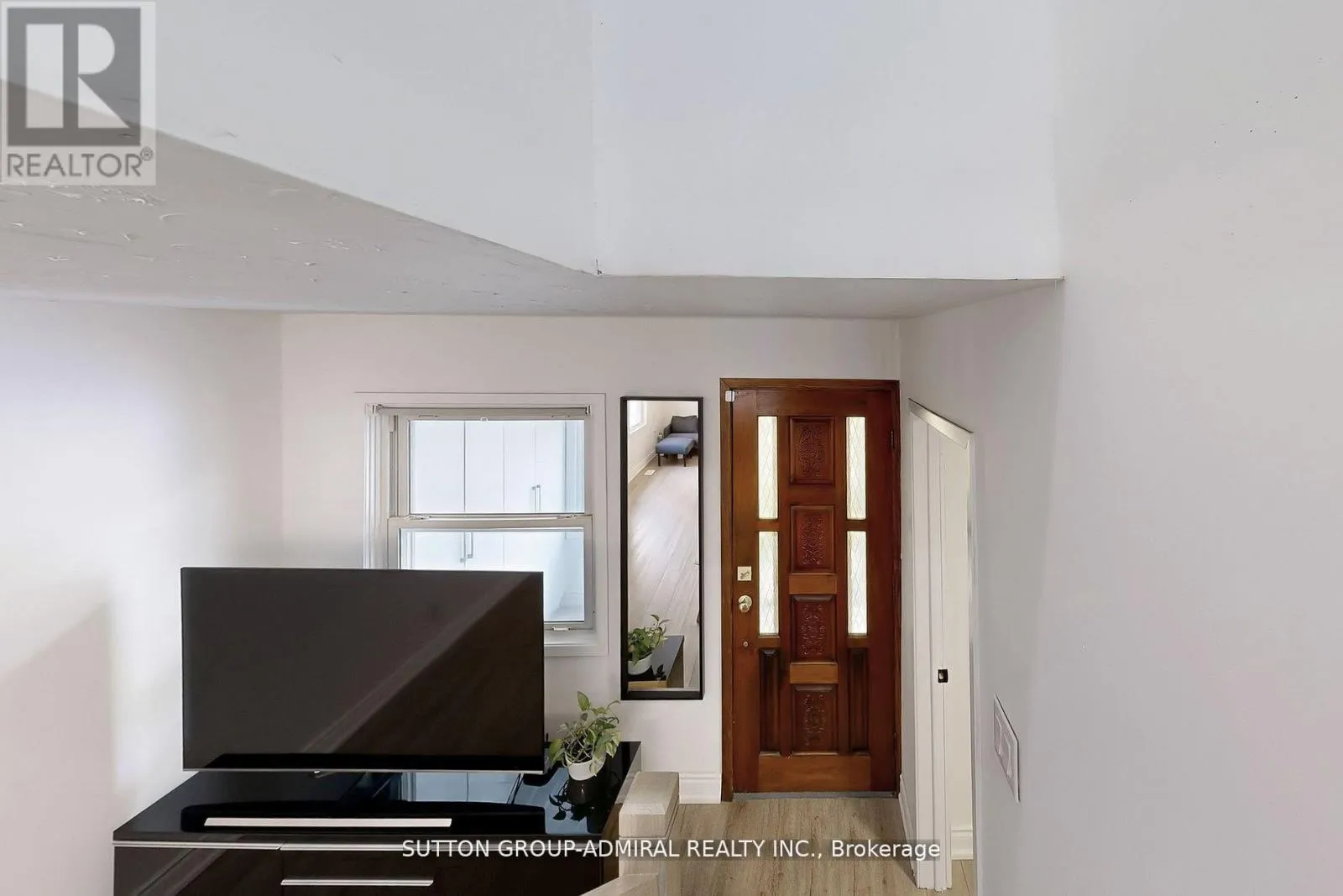 14 SPEARS STREET