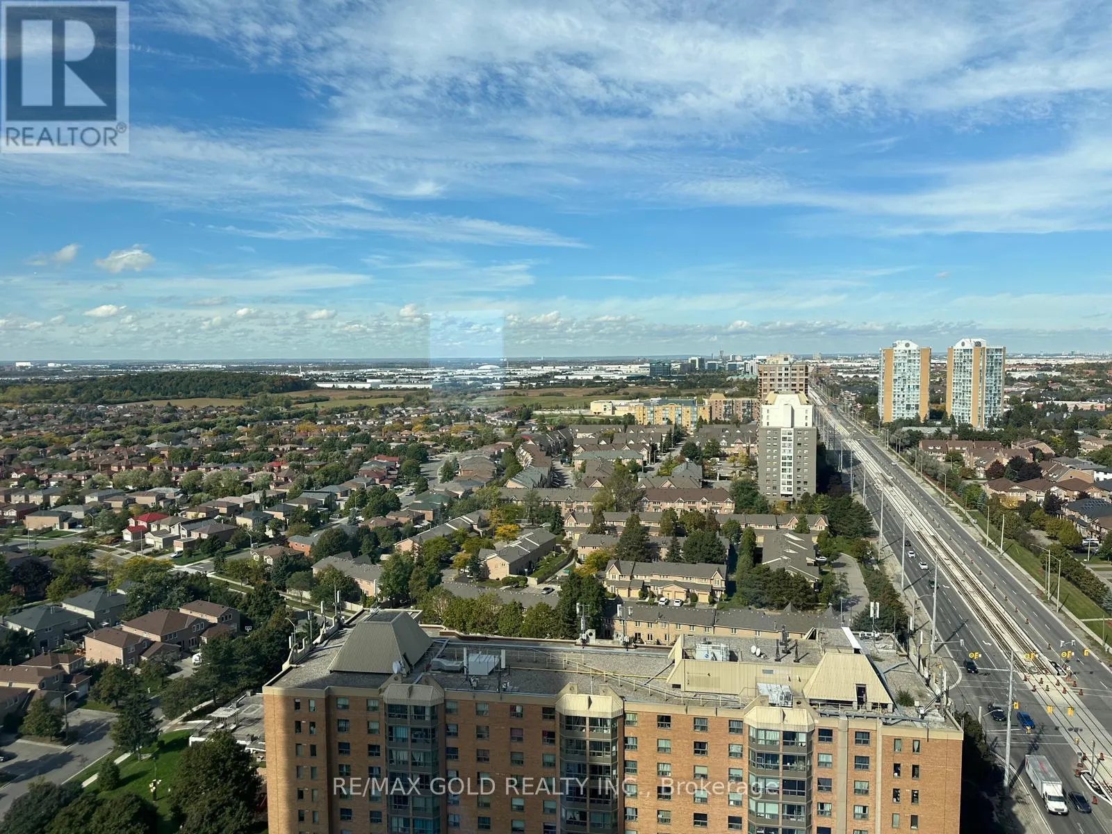 2107 - 15 WATERGARDEN DRIVE