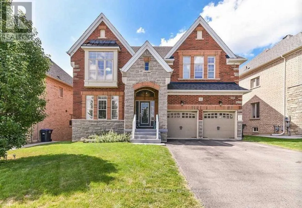 12 FORT WILLIAMS DRIVE