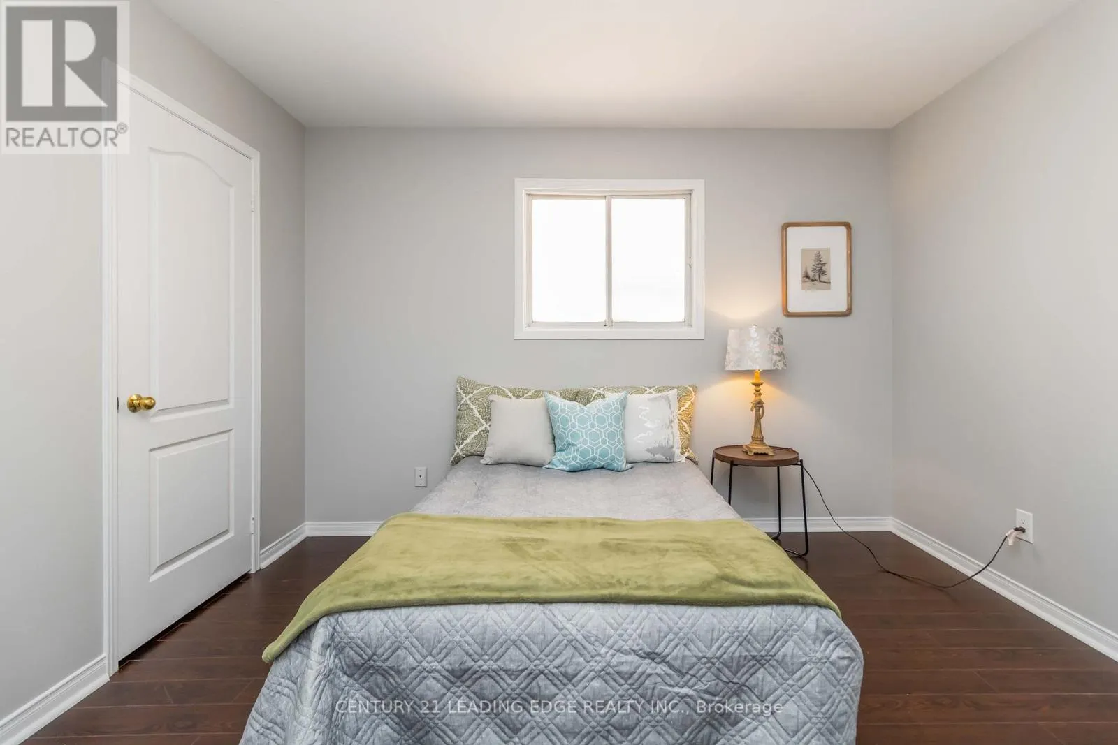 286 FERNFOREST DRIVE