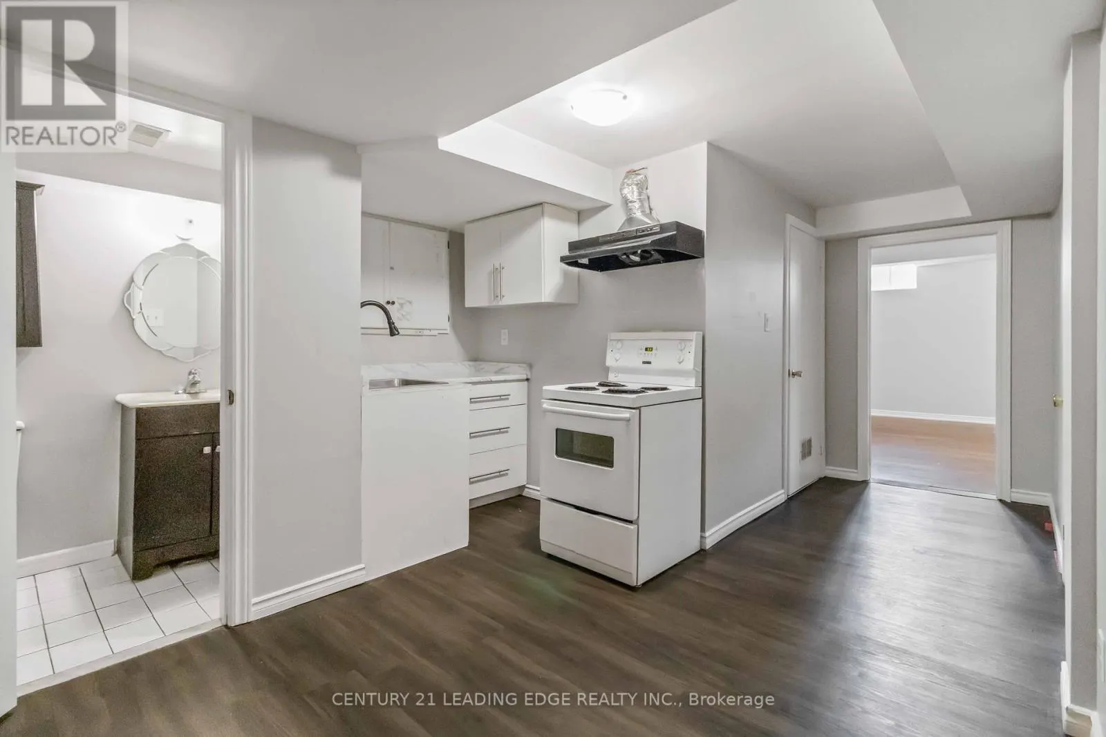 286 FERNFOREST DRIVE