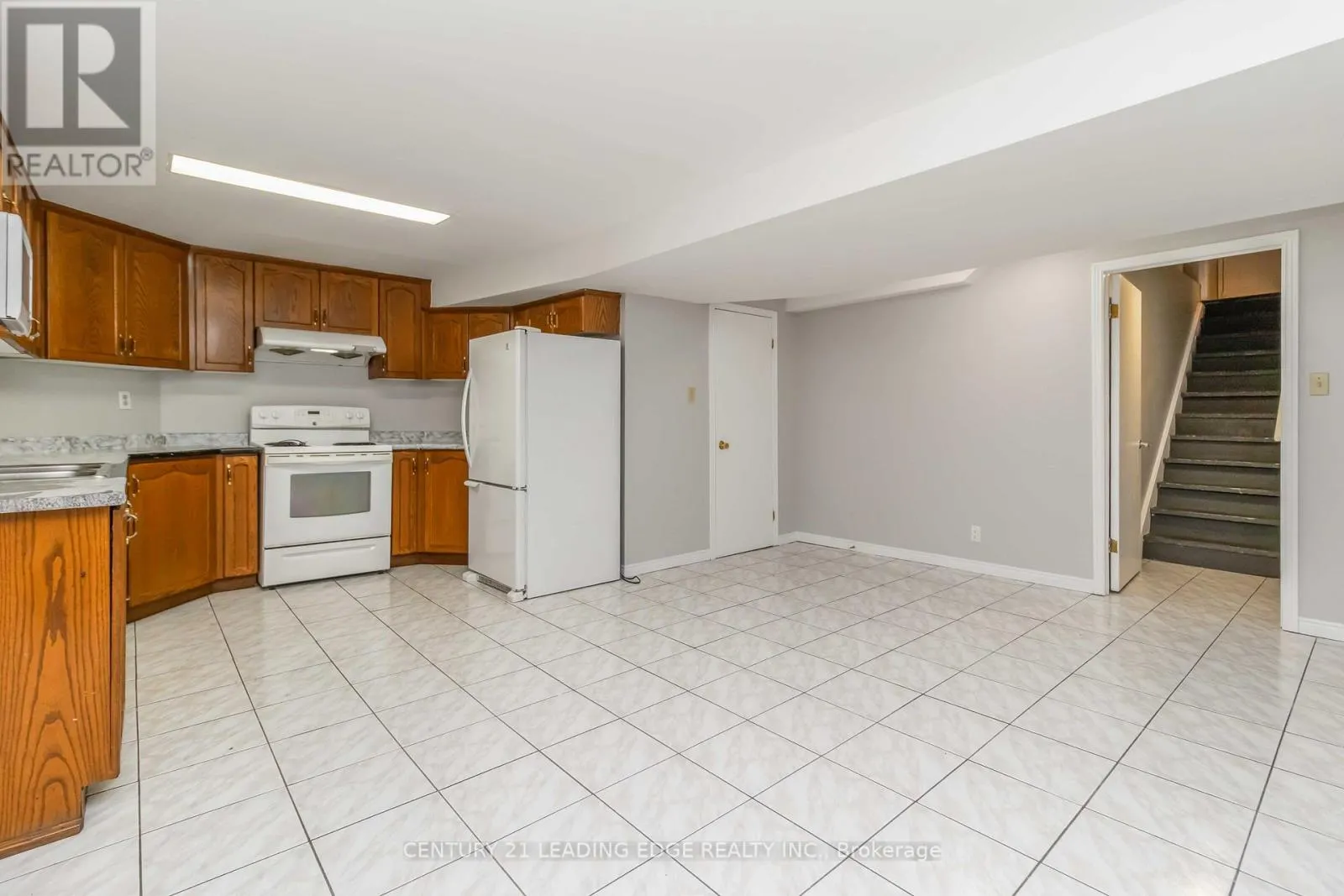 286 FERNFOREST DRIVE
