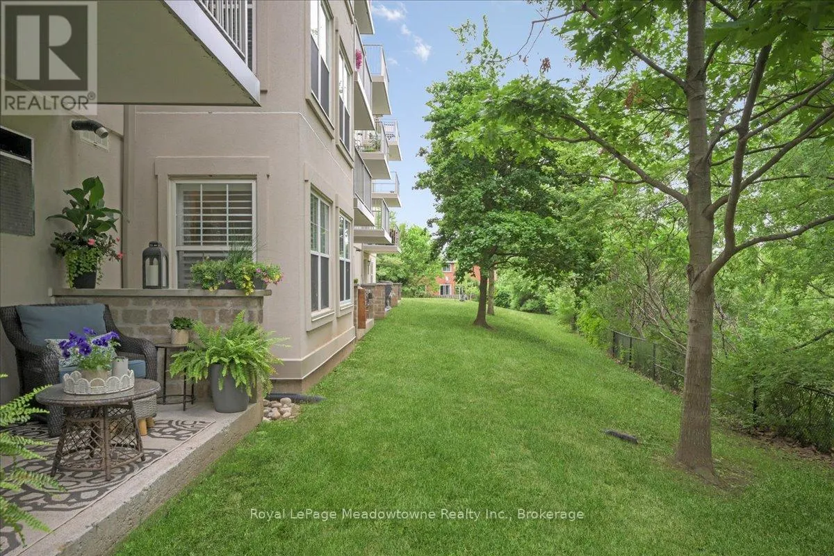 105 - 1450 BISHOPS GATE, #105