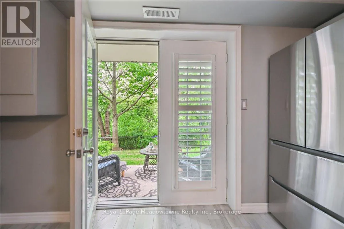 105 - 1450 BISHOPS GATE, #105