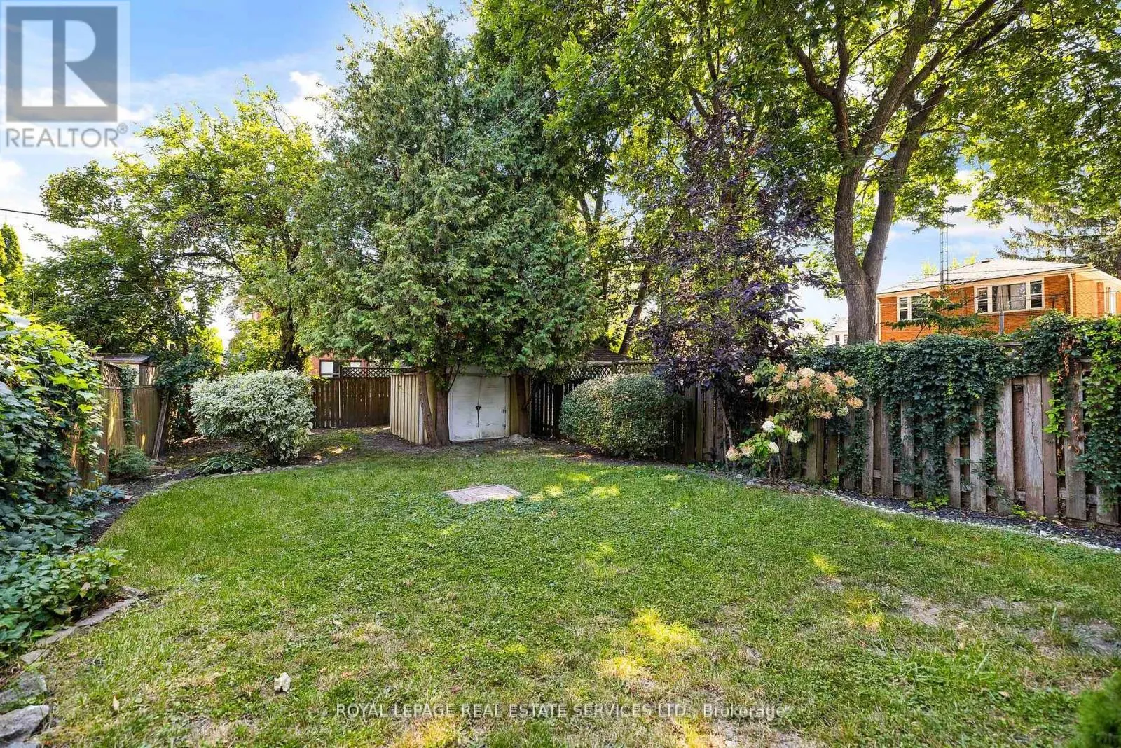 37 SIMPSON AVENUE