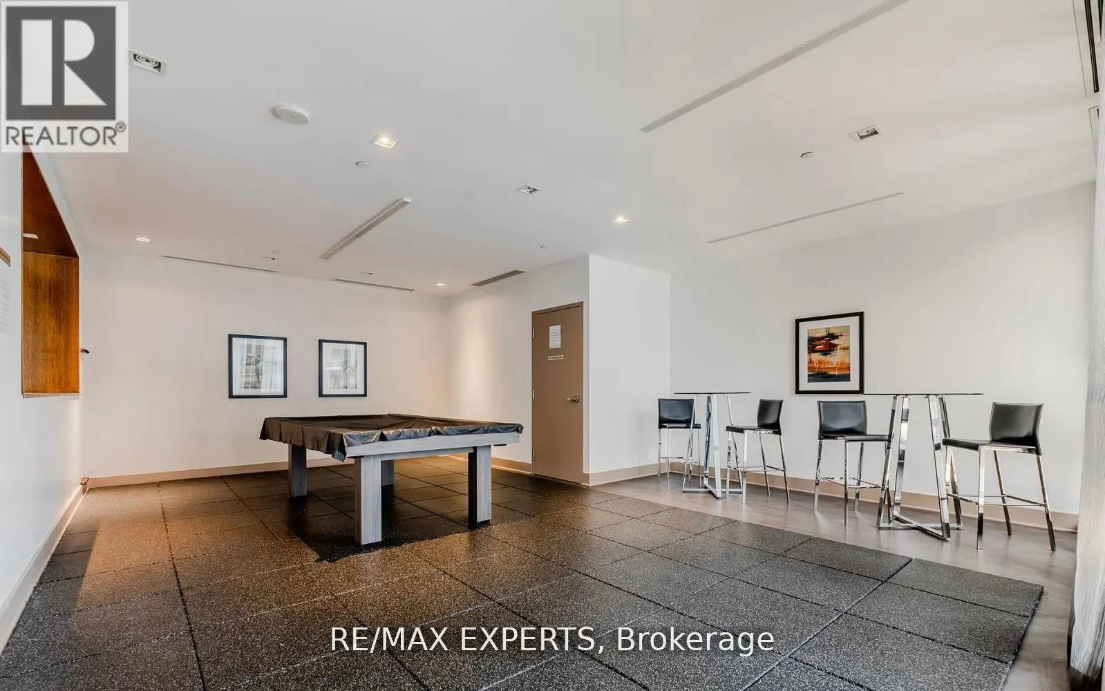 504 - 55 EGLINTON AVENUE W