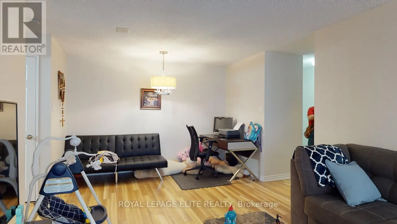 202 - 700 CONSTELLATION DRIVE