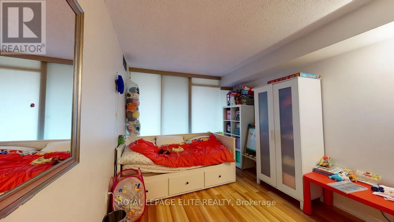 202 - 700 CONSTELLATION DRIVE