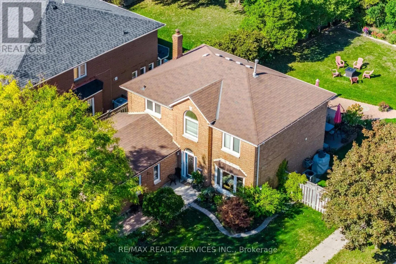 30 STARLING COURT