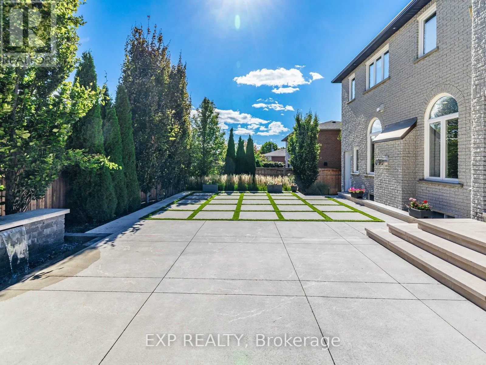 13 BOURDON AVENUE
