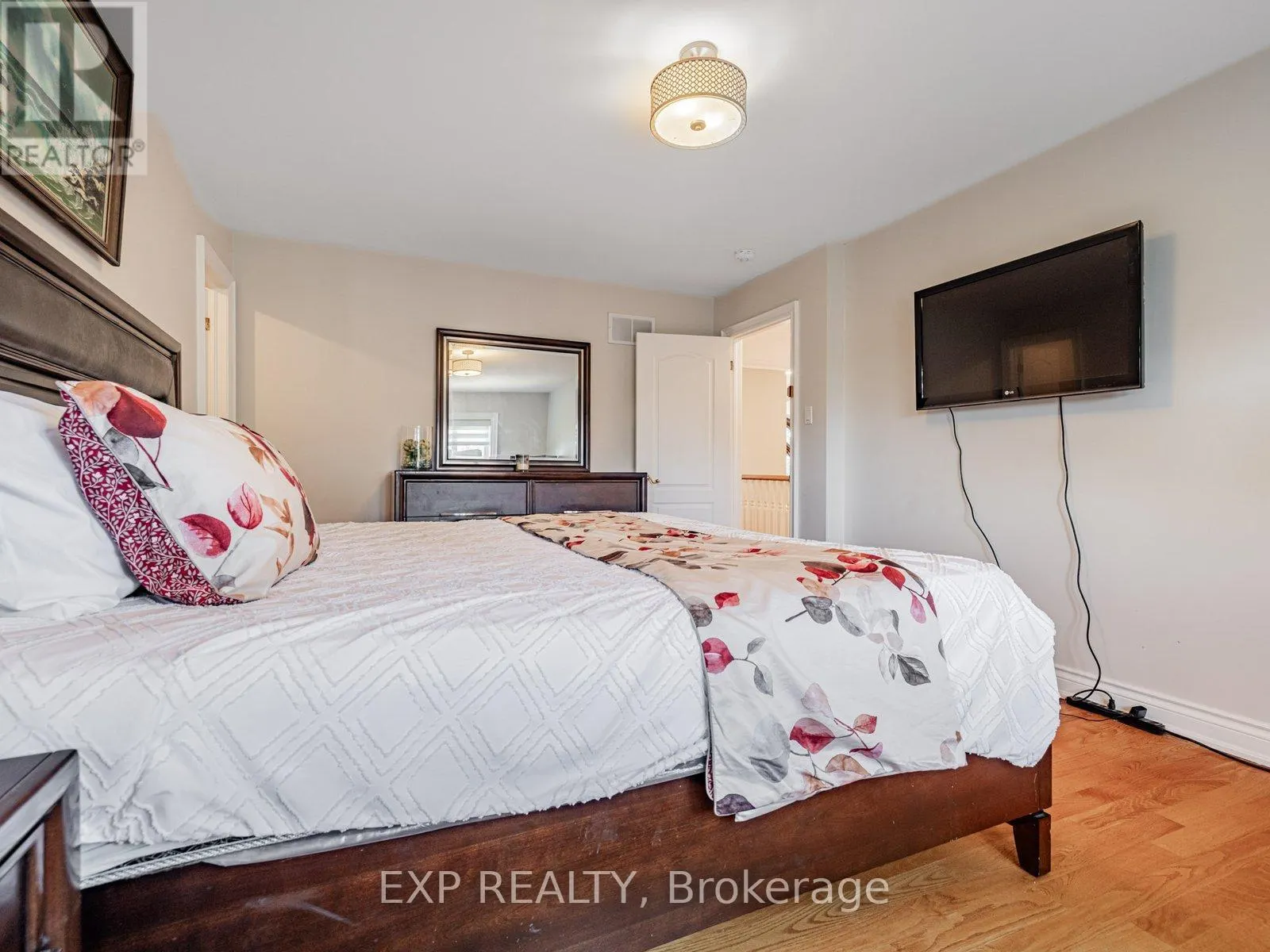 13 BOURDON AVENUE