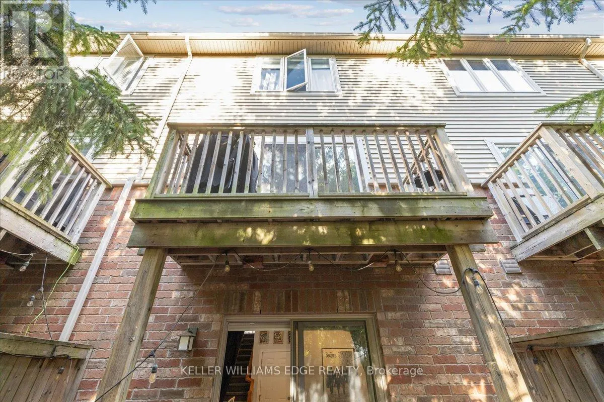 4258 INGRAM COMMON