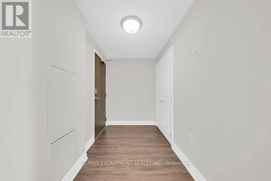 418 - 3290 NEW STREET