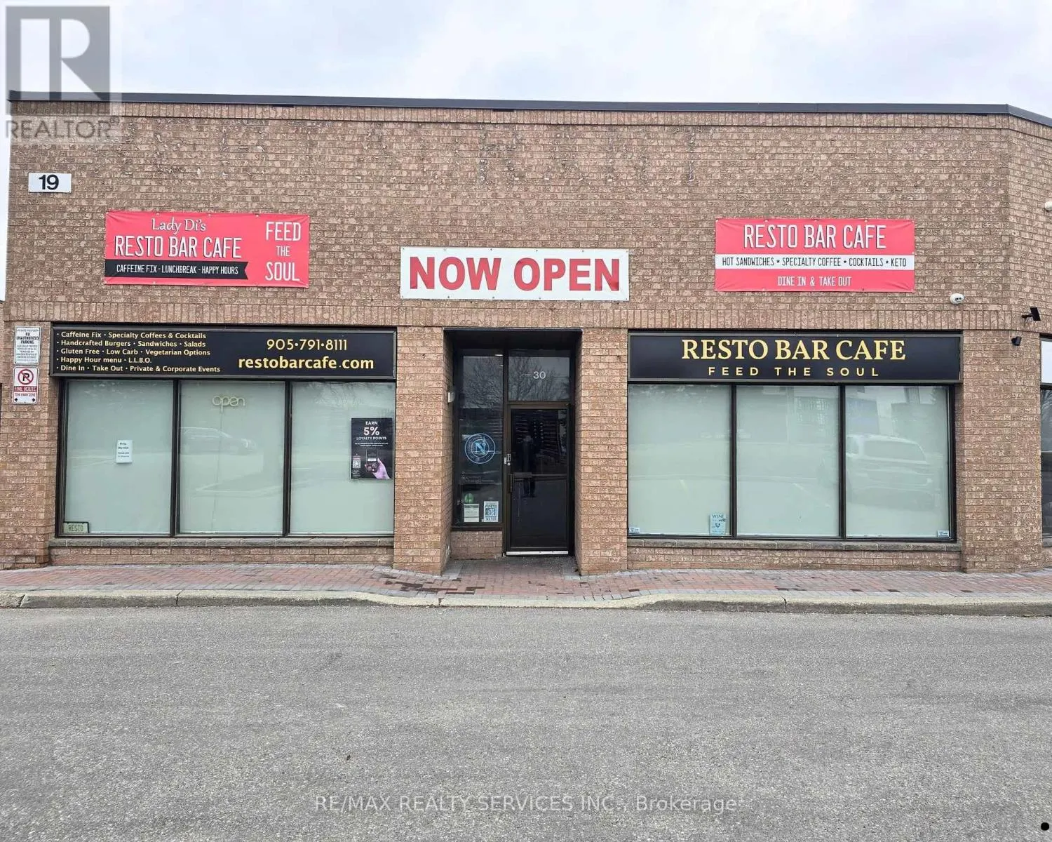 30 - 19 KENVIEW BOULEVARD