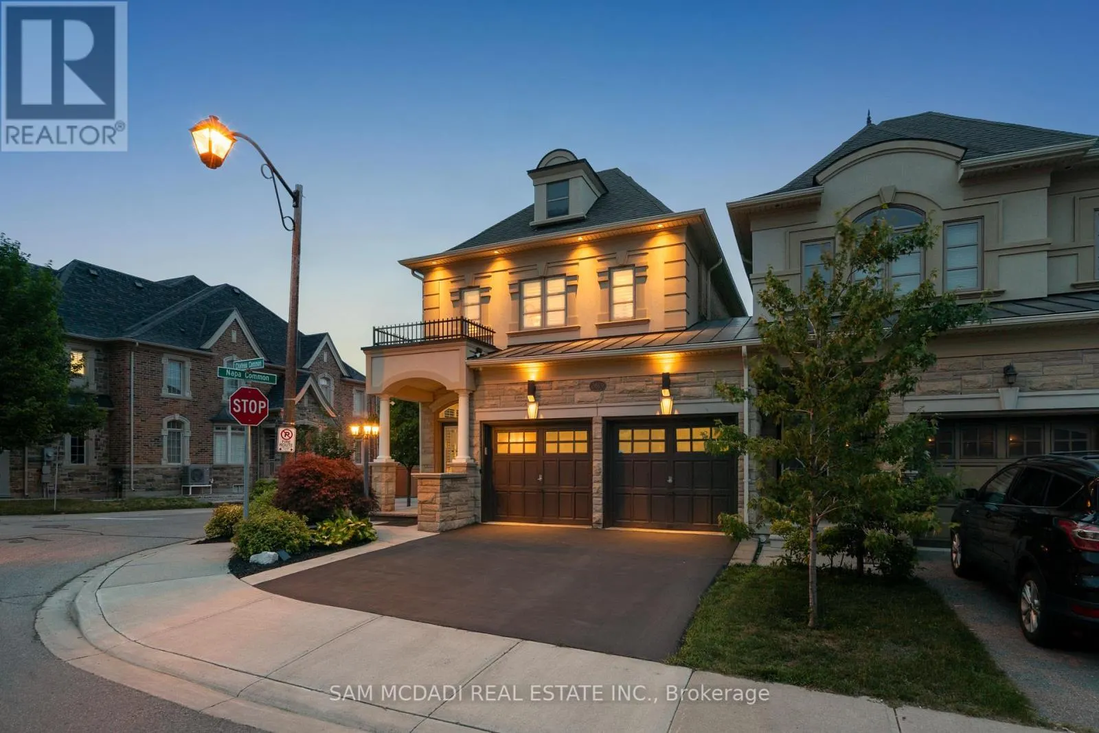 2469 CHATEAU COMMON