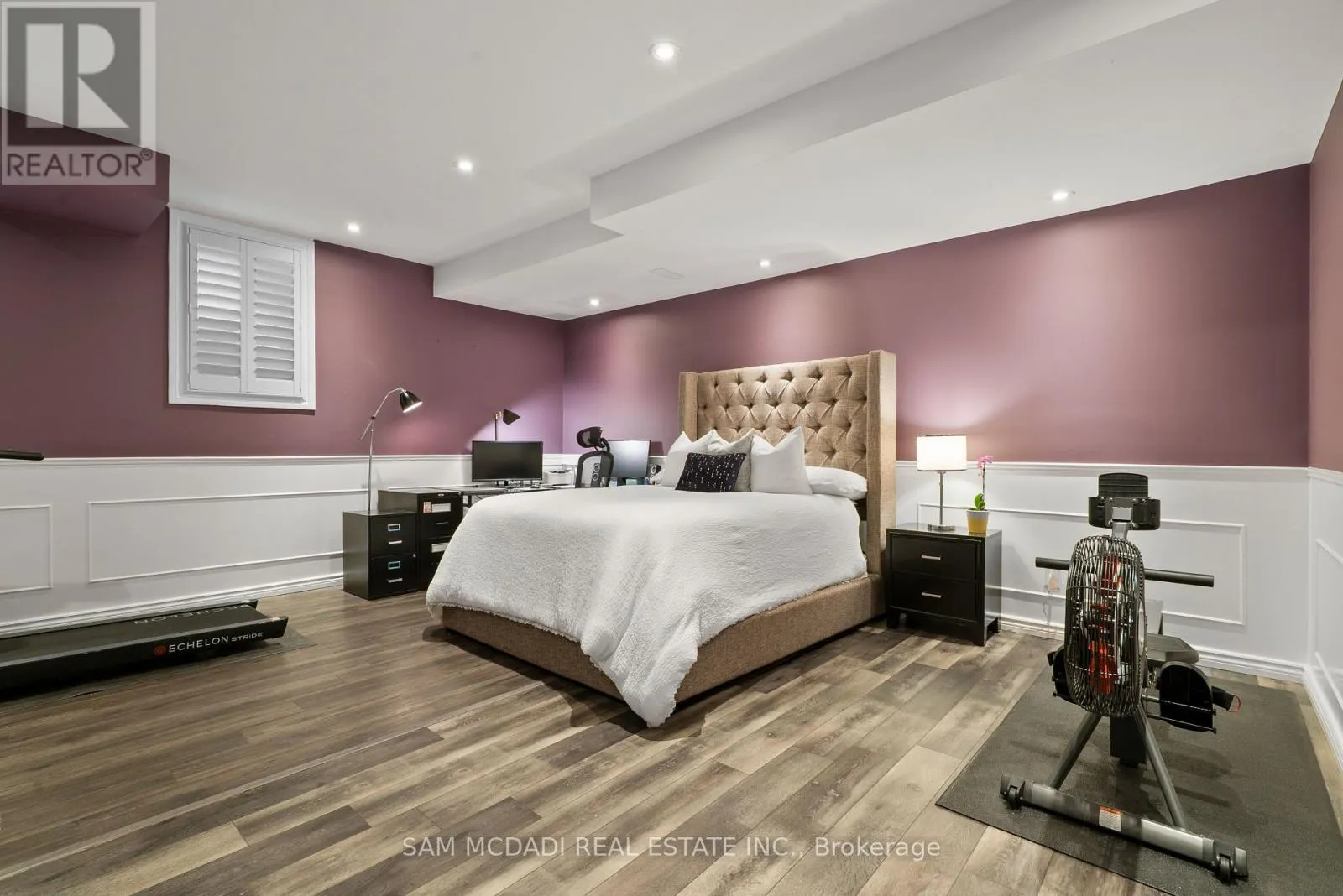 2469 CHATEAU COMMON
