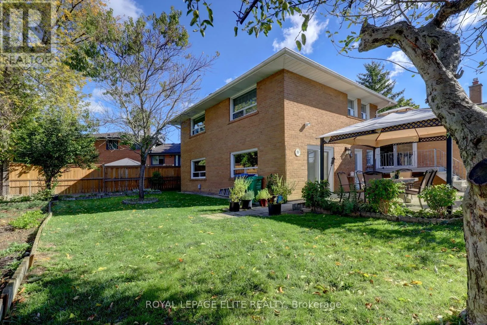 3440 RIVERSPRAY CRESCENT