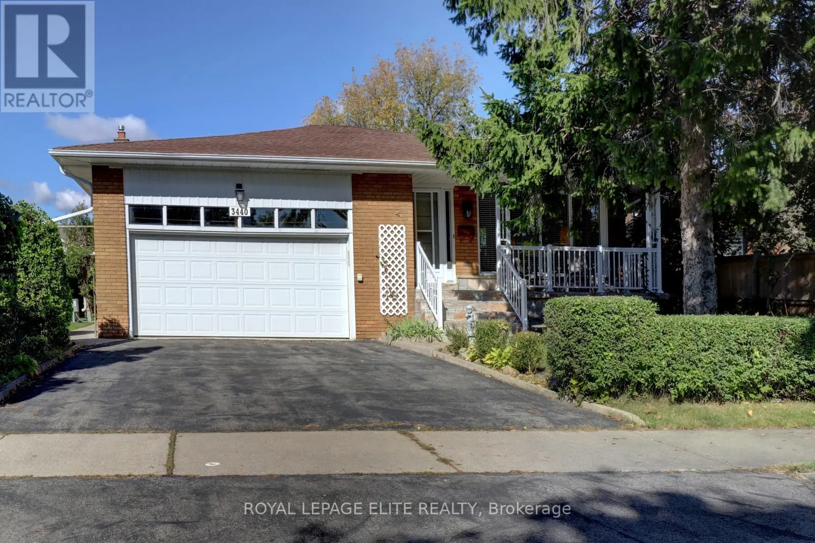 3440 RIVERSPRAY CRESCENT