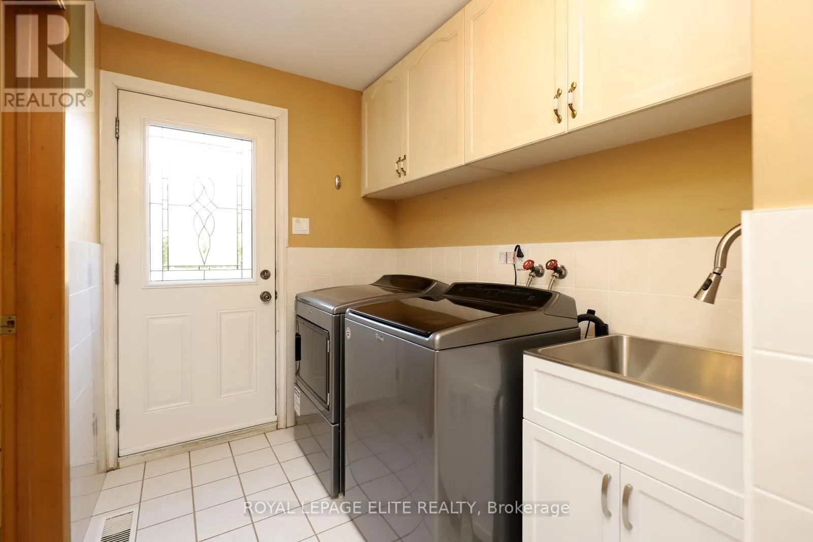 3440 RIVERSPRAY CRESCENT