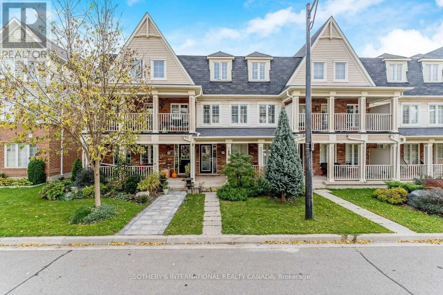937 BRASSARD CIRCLE