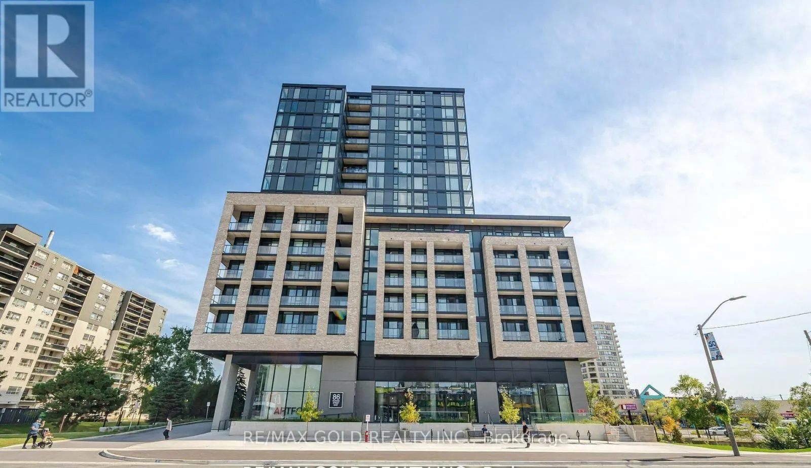 1319 - 86 DUNDAS STREET E