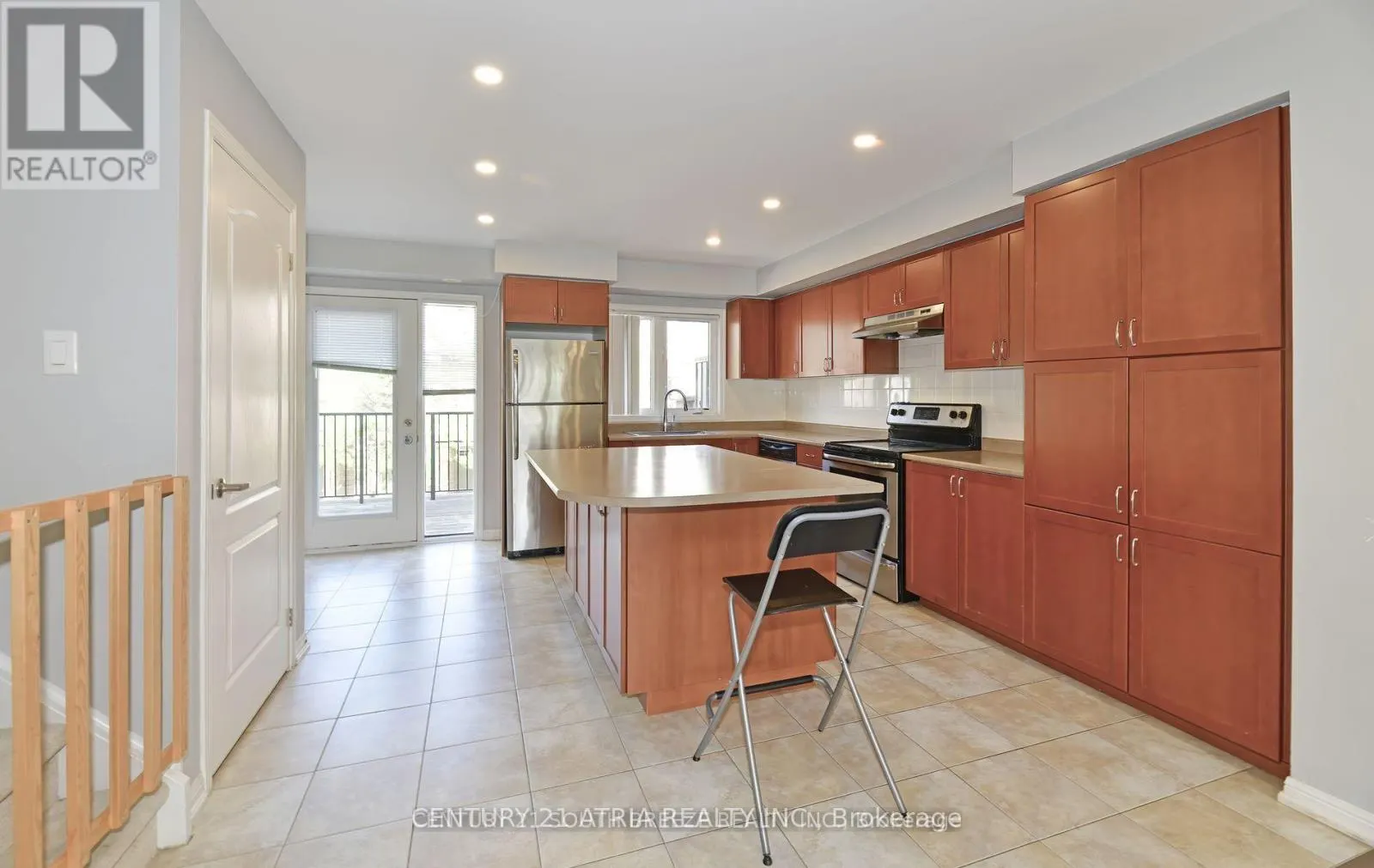 17 - 3135 BOXFORD CRESCENT