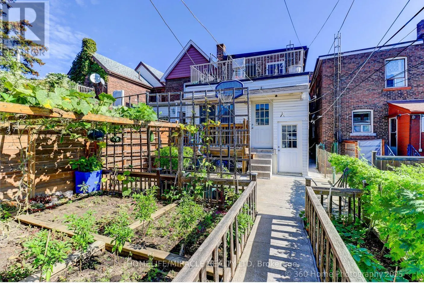 212 SYMINGTON AVENUE
