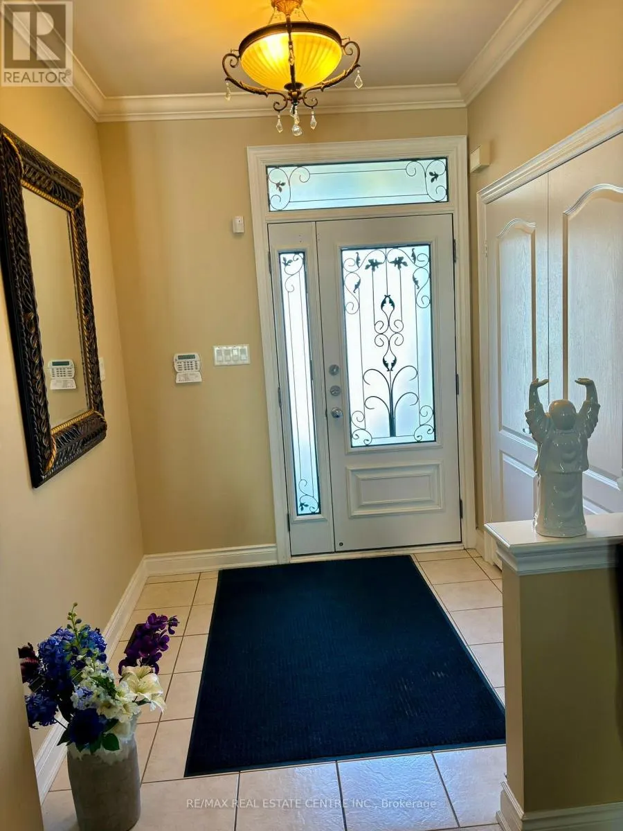 UPPER PORTION - 9 BELLEVILLE DRIVE