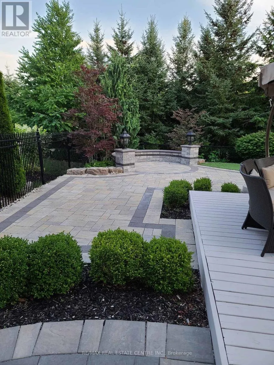 UPPER PORTION - 9 BELLEVILLE DRIVE