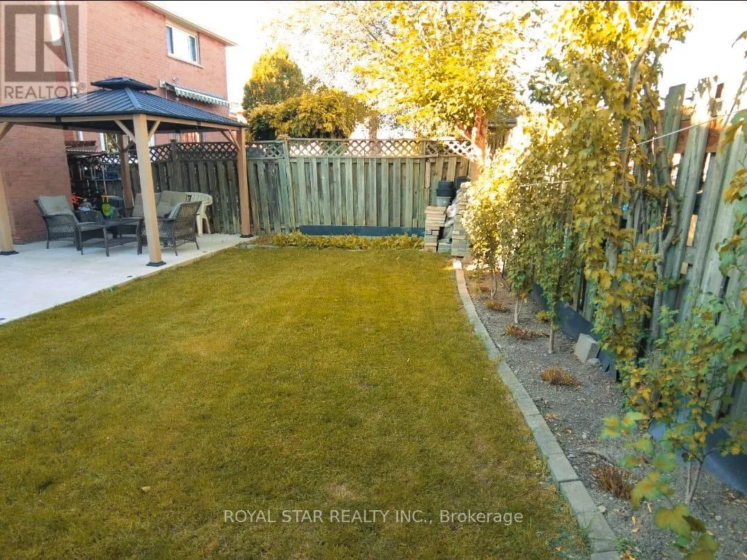 6 MERGANSER CRESCENT