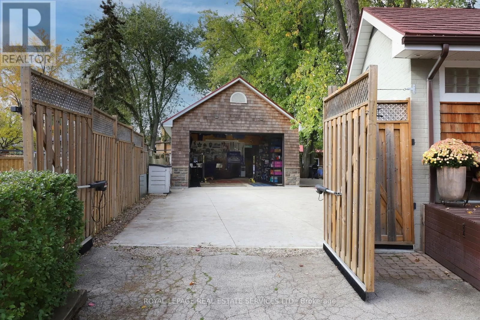 167 OLIVER PLACE